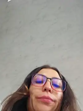 Snapshot of mmmVirginia chatting on 22, 12, 2025 mmmVirginia online show from 22, 12, 2025