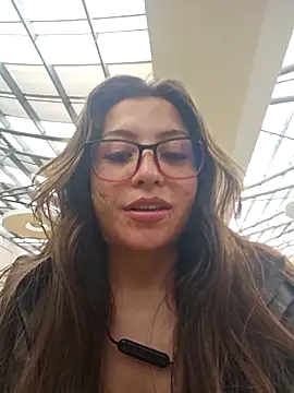 Snapshot of mmmVirginia chatting on 4, 11, 2025 mmmVirginia online show from 4, 11, 2025