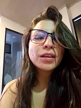 Snapshot of mmmVirginia chatting on 5, 2, 2026 mmmVirginia online show from 5, 2, 2026