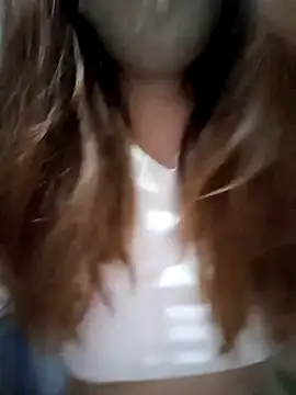 M yiyi online show from 29, 11, 2025