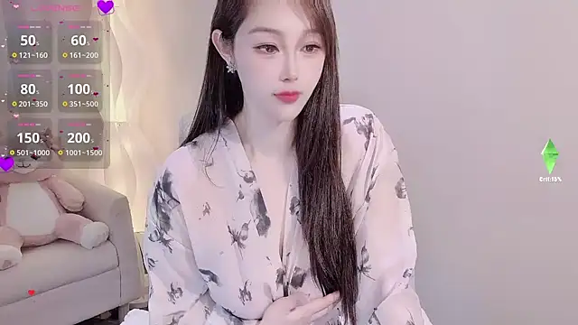 Snapshot of Kiss-18 chatting on 20, 10, 2025 Kiss-18 online show from 20, 10, 2025