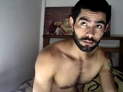 Snapshot of hideonbush051 chatting on 5, 11, 2025 hideonbush051 online show from 5, 11, 2025