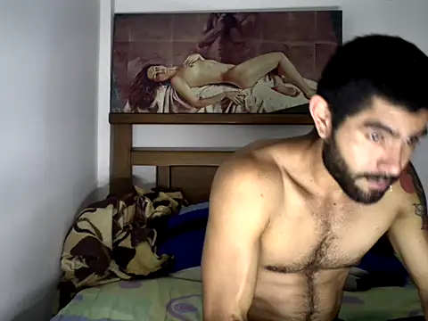 Snapshot of hideonbush051 chatting on 5, 11, 2025 hideonbush051 online show from 5, 11, 2025