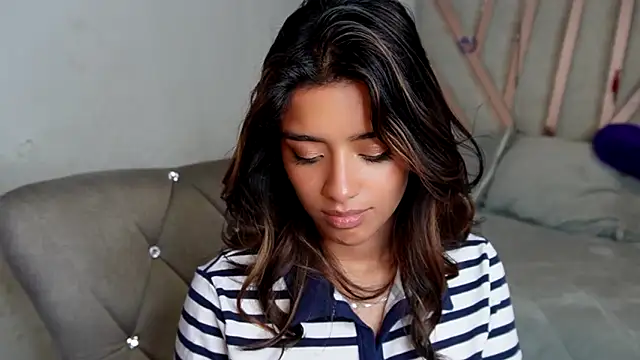 Rebecca 055 online show from 21, 2, 2026