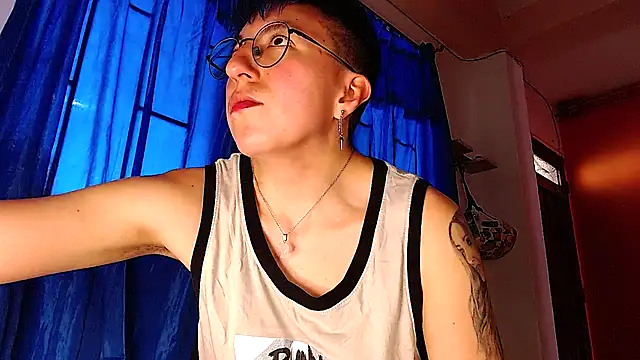 Sexyboy 666 online show from 6, 10, 2025