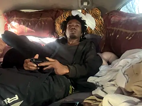 SlimeCrownzOut5 online show from 14, 12, 2025