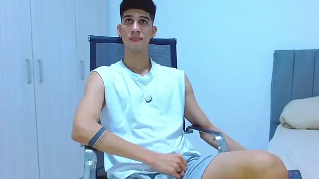 jhony-sex online show from 17, 10, 2025