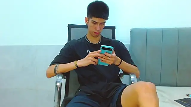 jhony-sex online show from 5, 4, 2026