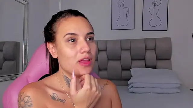 Snapshot of Susan-Sweet-7 chatting on 17, 11, 2025 Susan-Sweet-7 online show from 17, 11, 2025