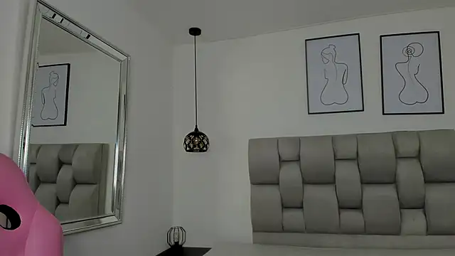 Snapshot of Susan-Sweet-7 chatting on 18, 10, 2025 Susan-Sweet-7 online show from 18, 10, 2025