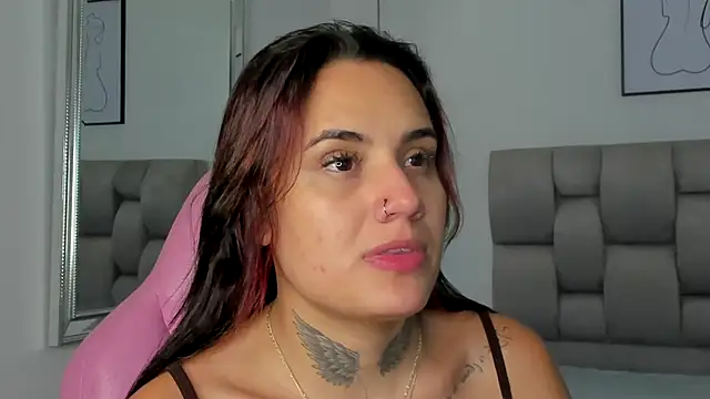 Snapshot of Susan-Sweet-7 chatting on 19, 10, 2025 Susan-Sweet-7 online show from 19, 10, 2025