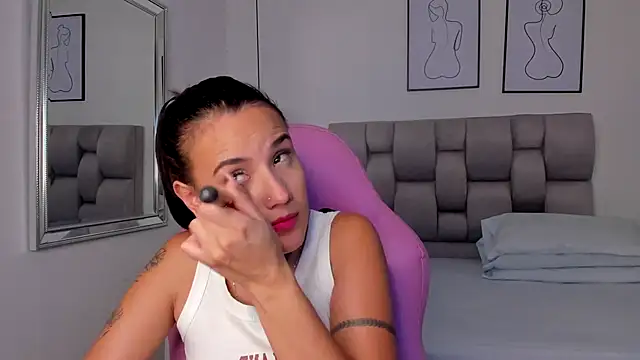 Snapshot of Susan-Sweet-7 chatting on 14, 11, 2025 Susan-Sweet-7 online show from 14, 11, 2025