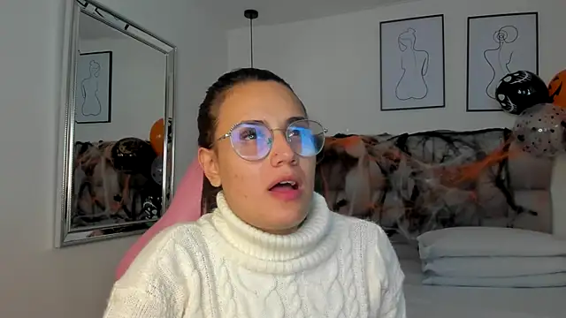 Snapshot of Susan-Sweet-7 chatting on 24, 10, 2025 Susan-Sweet-7 online show from 24, 10, 2025