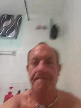 justjerkinaround666 online show from 27, 2, 2025