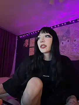 Misa Sakurai online show from 3, 12, 2025