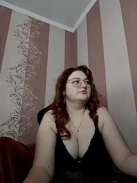 WhiteBellaX online show from 16, 2, 2026