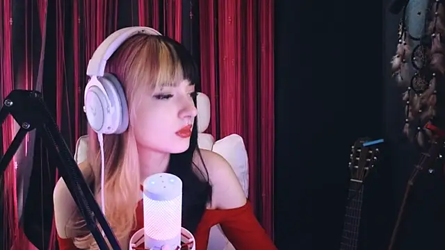 Avi Nile online show from 24, 5, 2026