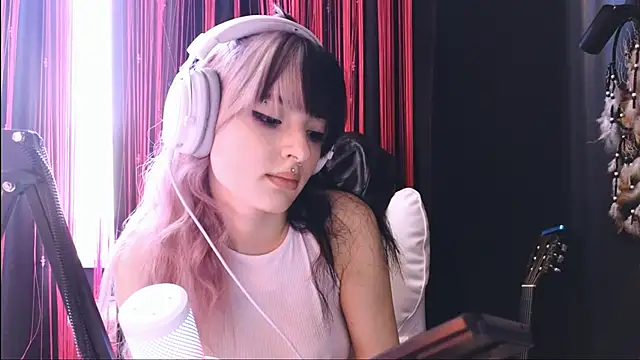 Avi Nile online show from 25, 10, 2025