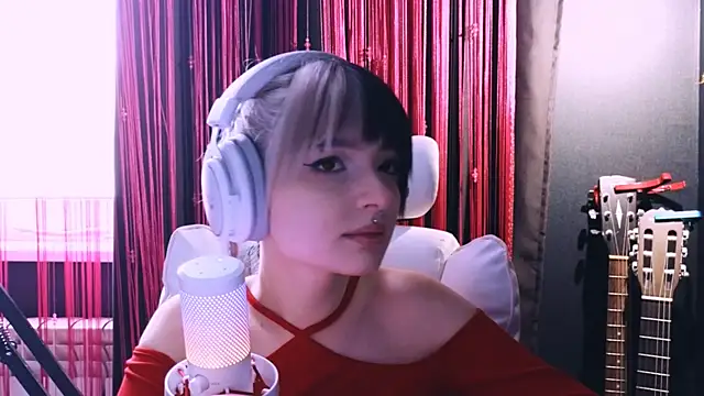 Avi Nile online show from 20, 12, 2025