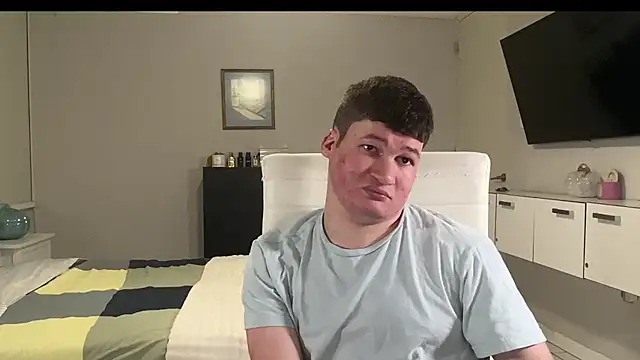 Lorenzo hernandez online show from 7, 11, 2025