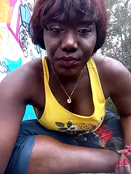 Snapshot of blackhotpartyts chatting on 13, 10, 2025 blackhotpartyts online show from 13, 10, 2025