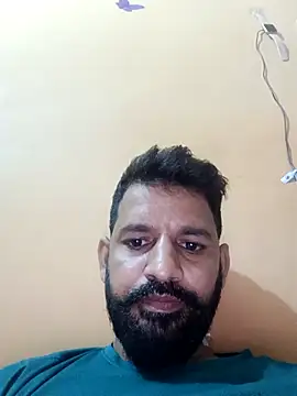 Snapshot of majit213 chatting on 5, 10, 2025 majit213 online show from 5, 10, 2025