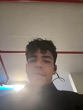 MrDareLover online show from 20, 3, 2025