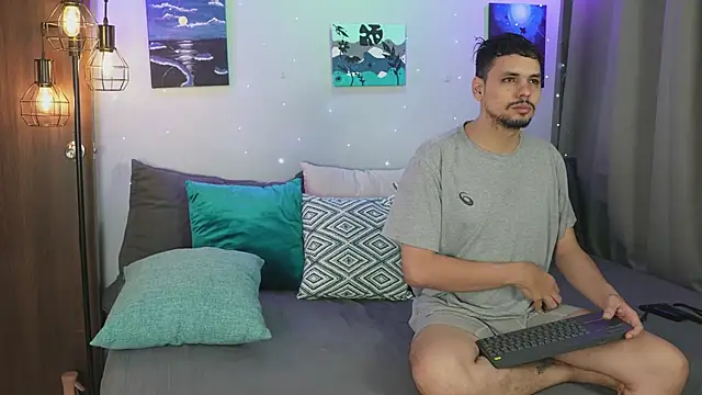 Cleoanubis- online show from 17, 10, 2025