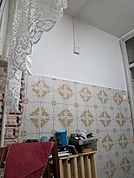 Snapshot of Huncutkuki chatting on 17, 4, 2026 Huncutkuki online show from 17, 4, 2026
