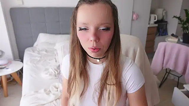 Ayra Lust online show from 15, 1, 2026