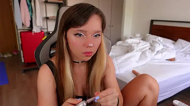 Ayra Lust online show from 22, 2, 2026