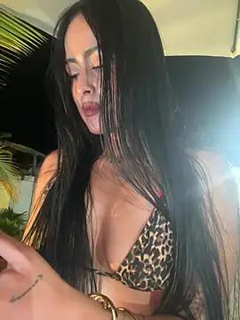 Alexandra duque online show from 7, 3, 2025