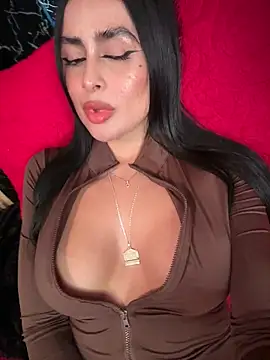 Snapshot of Alexandra_duque chatting on 5, 4, 2026 Alexandra duque online show from 5, 4, 2026