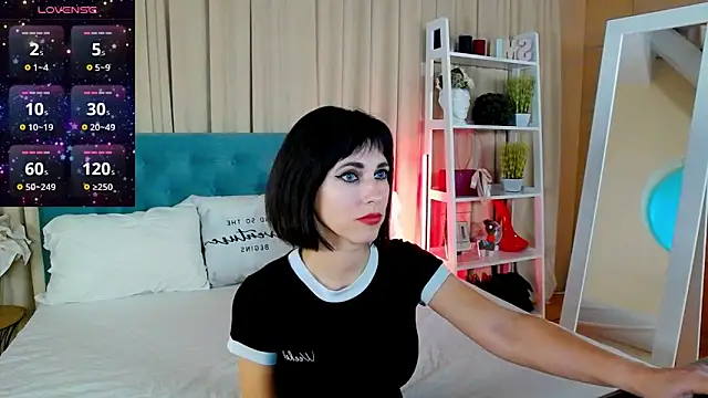 HeidiBloom online show from 13, 3, 2025