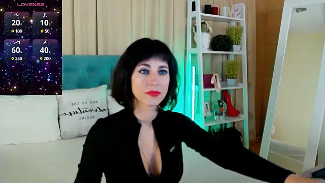 HeidiBloom online show from 18, 3, 2025