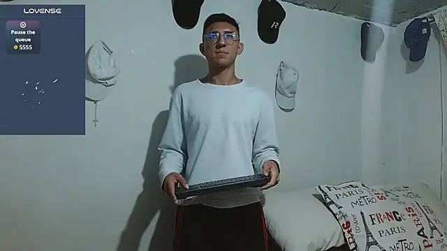 samfox  online show from 13, 3, 2026