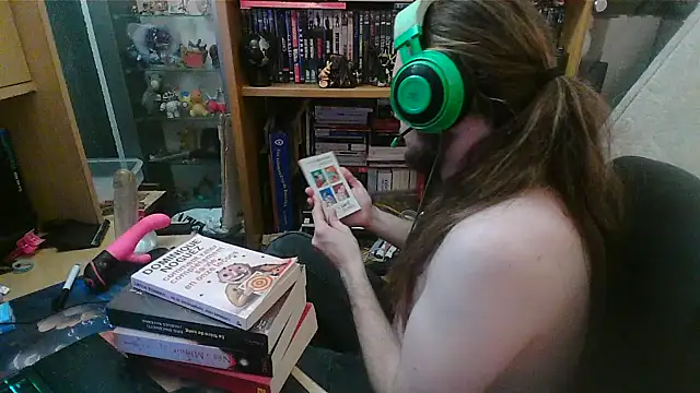 nicolasdumand21 online show from 17, 2, 2025