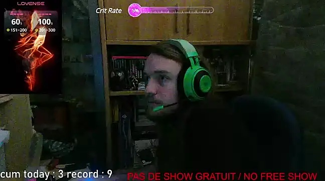 nicolasdumand21 online show from 12, 12, 2024