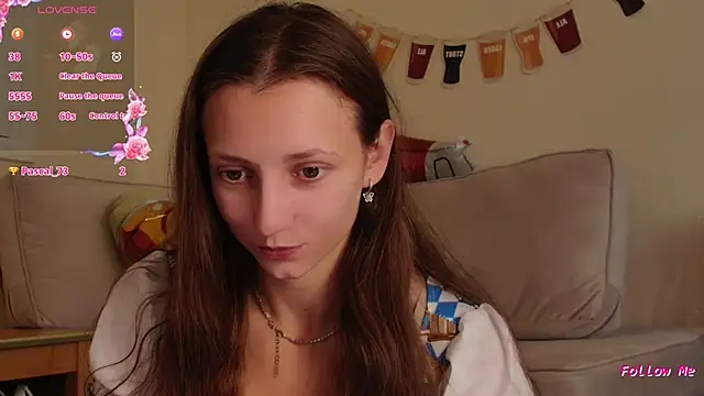 Milky flexy cat online show from 25, 9, 2025