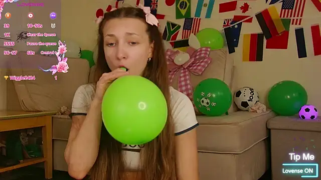 Milky flexy cat online show from 15, 6, 2026