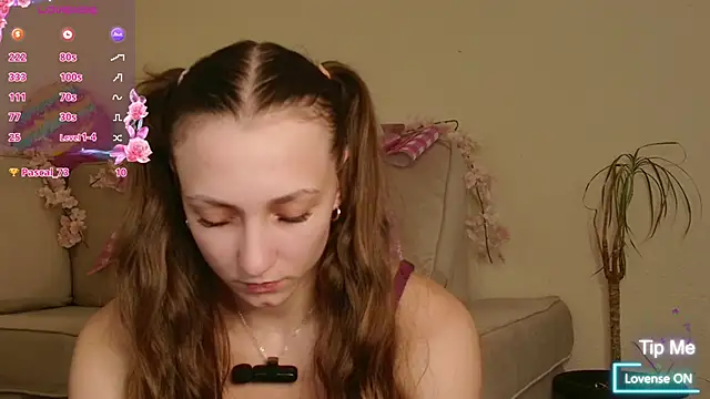 Snapshot of Milky_flexy_cat chatting on 9, 5, 2026 Milky flexy cat online show from 9, 5, 2026