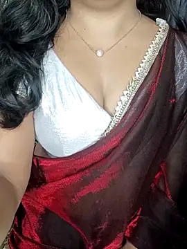 Snapshot of Tanvi-patil chatting on 25, 5, 2026 Tanvi-patil online show from 25, 5, 2026