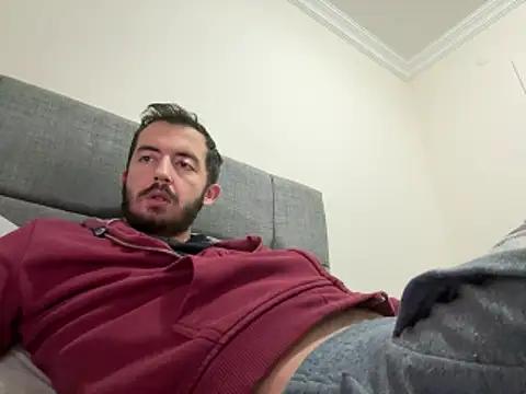 laynufff online show from 3, 5, 2026