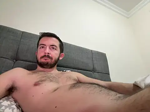 laynufff online show from 23, 4, 2026