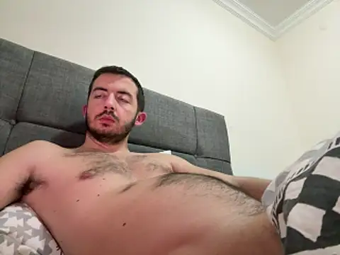 laynufff online show from 18, 4, 2026