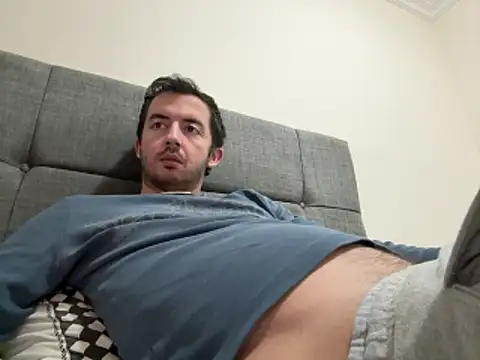 laynufff online show from 19, 5, 2026