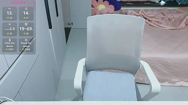 palzkybi123 online show from 25, 10, 2025