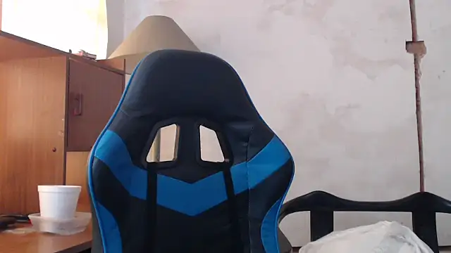 Snapshot of yohatinelly07 chatting on 17, 11, 2025 yohatinelly07 online show from 17, 11, 2025