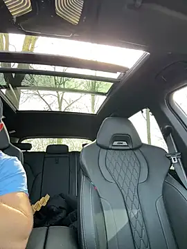 JuicyFruits93 online show from 9, 3, 2026