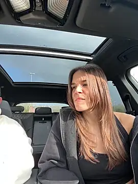 JuicyFruits93 online show from 10, 3, 2026